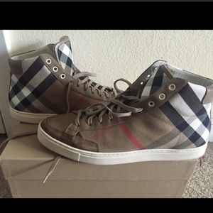 Men’s Burberry Sneakers